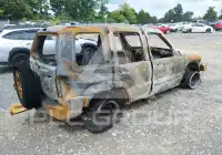 2005 Jeep LIBERTY фото