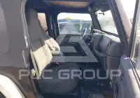 2005 Jeep WRANGLER фото