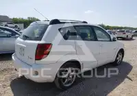 2005 Pontiac VIBE photo