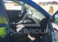 2005 Pontiac VIBE фото