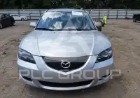 2005 Mazda 3 photo