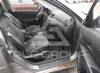 2005 Mazda 3 photo