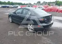 2005 Mazda 3 photo