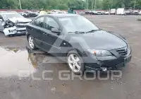 2005 Mazda 3 photo