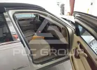 2005 Lincoln Town photo