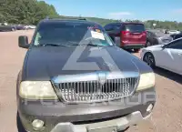 2005 Lincoln AVIATOR photo