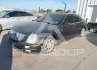 2005 Cadillac STS photo