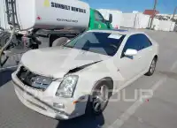 2005 Cadillac STS photo