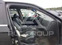 2005 Cadillac SRX фото