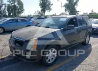 2005 Cadillac SRX фото