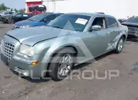 2005 Chrysler 300 фото