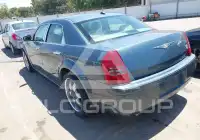 2005 Chrysler 300 фото