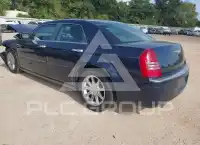 2005 Chrysler 300 photo