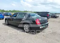 2005 Chrysler 300 фото