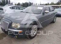 2005 Chrysler 300 фото