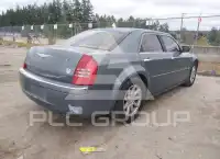 2005 Chrysler 300 фото