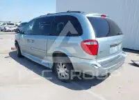 2005 Chrysler TOWN & COUNTRY фото