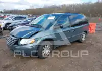 2005 Chrysler TOWN & COUNTRY фото