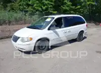 2005 Chrysler TOWN & COUNTRY фото