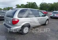 2005 Chrysler TOWN & COUNTRY фото