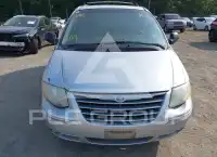 2005 Chrysler TOWN & COUNTRY фото