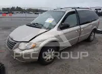 2005 Chrysler TOWN & COUNTRY photo