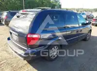 2005 Chrysler TOWN & COUNTRY фото