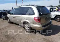 2005 Chrysler TOWN & COUNTRY фото