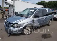 2005 Chrysler TOWN & COUNTRY фото
