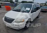 2005 Chrysler TOWN & COUNTRY фото