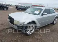 2005 Chrysler 300 photo