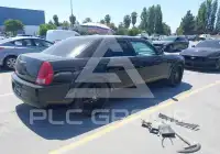 2005 Chrysler 300 photo