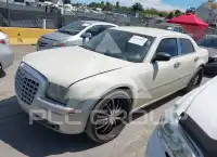 2005 Chrysler 300 фото