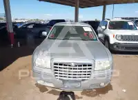 2005 Chrysler 300 фото