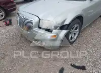 2005 Chrysler 300 photo