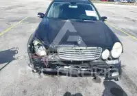 2005 Mercedes Benz E 320 фото