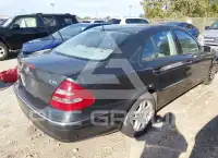 2005 Mercedes Benz E 320 фото