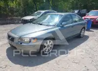 2005 Volvo S60 photo