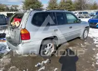 2005 GMC ENVOY photo