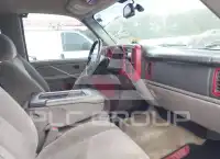 2005 GMC YUKON фото