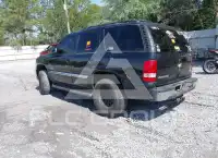 2005 GMC YUKON фото