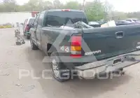 2005 GMC Sierra photo