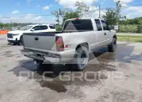2005 GMC Sierra фото