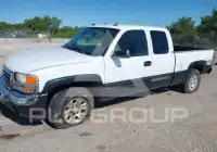 2005 GMC Sierra photo