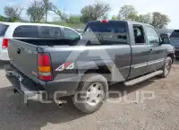 2005 GMC Sierra photo