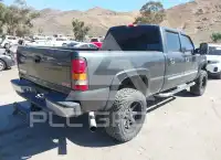 2005 GMC Sierra photo