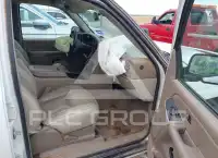 2005 GMC YUKON фото