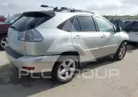 2005 Lexus RX330 photo