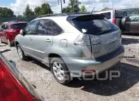 2005 Lexus RX330 photo