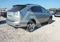 2005 Lexus RX330 photo